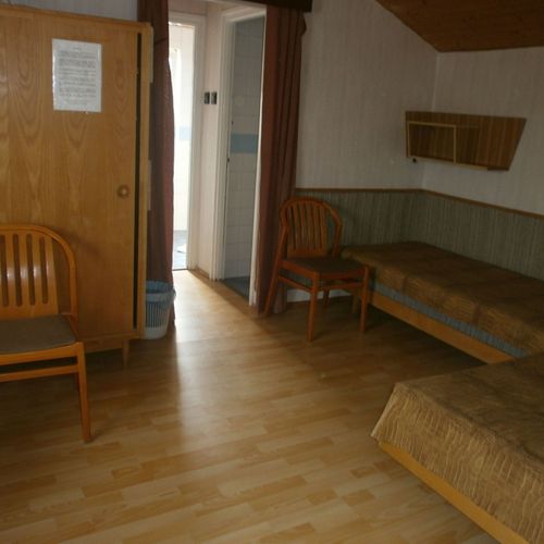 Apartament la mansardă cu 2 camere pentru 4 pers.
