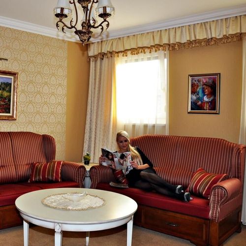 Suita lux cu 2 camere pentru 3 pers.