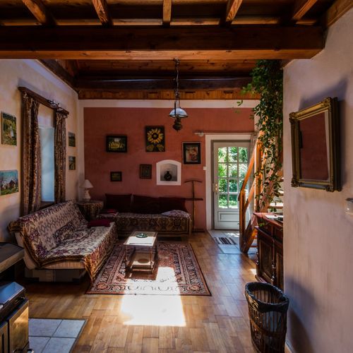 Apartament 5-osobowy Romantyczny z antresolą z 2 pomieszczeniami sypialnianymi