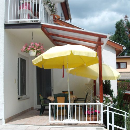 Apartament accesibil(ă) persoanelor cu dizabilități lângă piscină cu 2 camere pentru 4 pers.