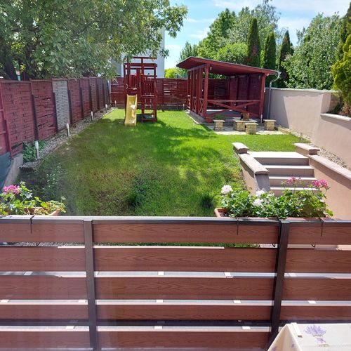 Apartament cu balcon cu vedere spre grădină cu 2 camere pentru 4 pers.