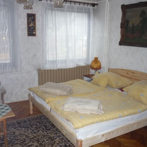 Apartament familial(ă) la parter cu 2 camere pentru 5 pers.