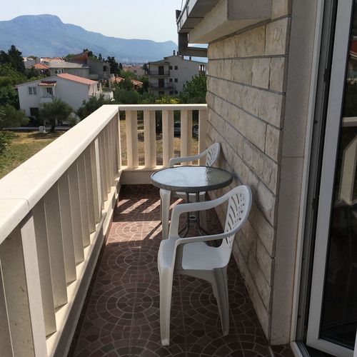 Apartament 4-osobowy na piętrze z własną kuchnią z 2 pomieszczeniami sypialnianymi