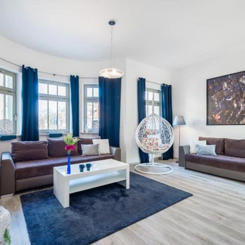 Apartament 6-osobowy na piętrze z balkonem z 2 pomieszczeniami sypialnianymi