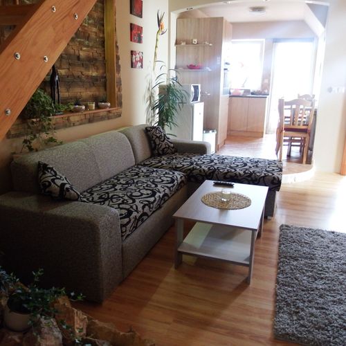 Suita deluxe cu balcon cu 3 camere pentru 6 pers.
