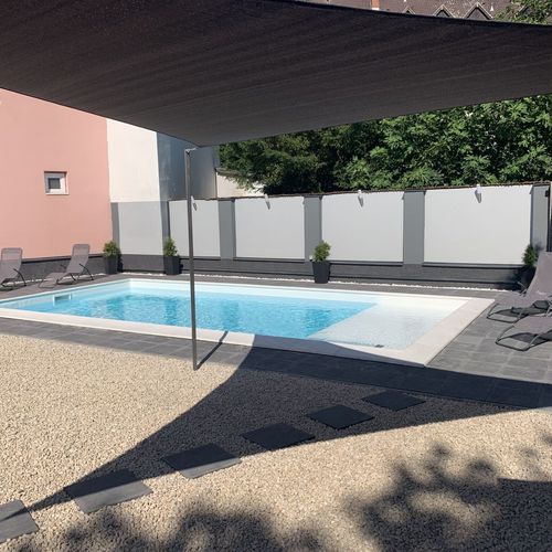 Apartament superior la parter cu 2 camere pentru 4 pers.