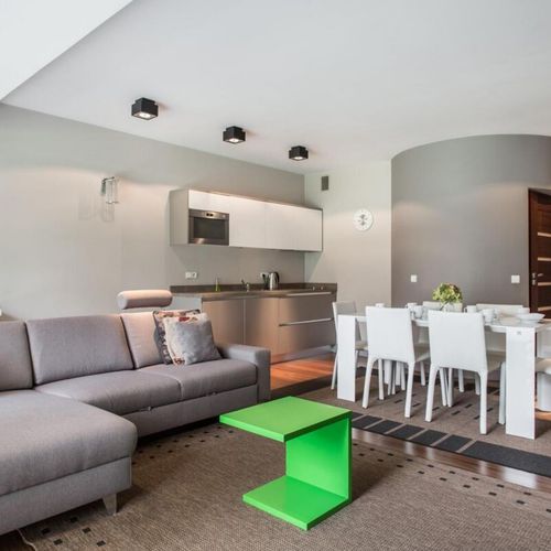 Apartament 5-osobowy na piętrze z balkonem z 2 pomieszczeniami sypialnianymi