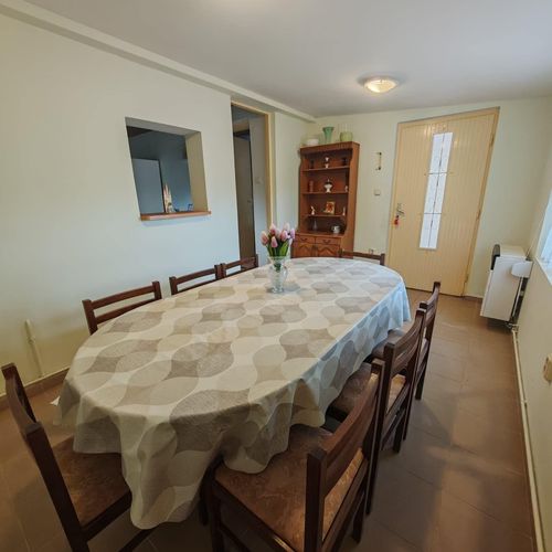 Apartament la parter cu 3 camere pentru 7 pers.