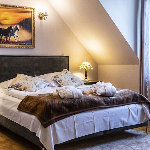Apartament familial(ă) la mansardă cu 3 camere pentru 6 pers.