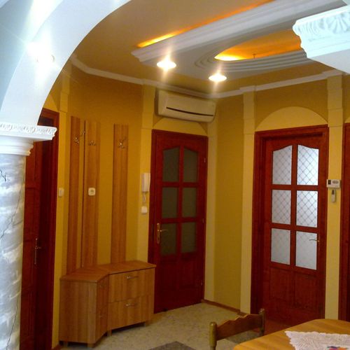 Apartament la mansardă cu vedere spre oraș cu 3 camere pentru 5 pers.