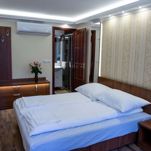 Apartament la parter lângă piscină cu 1 camera pentru 2 pers.