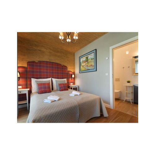 Apartament la parter cu 2 camere pentru 4 pers.