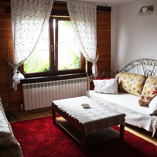 Camera tripla familial(ă) cu baie