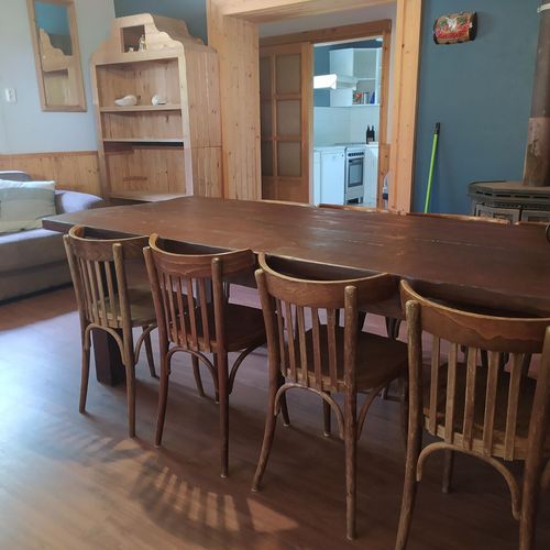 Apartament întreaga unitate cu vedere spre grădină cu 2 camere pentru 5 pers. (se poate solicita pat suplimentar)