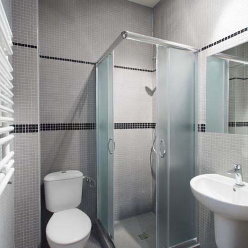 Camera twin standard cu baie