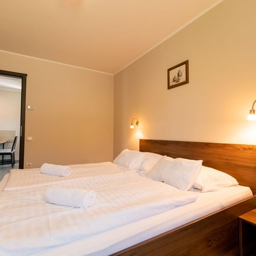 Apartman s klimatizací pro 5 os. se 3 ložnicemi přízemní