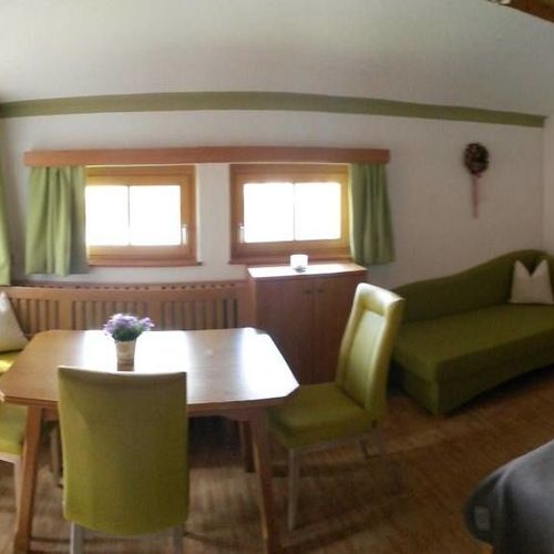 Apartament cu panoramă cu 2 camere pentru 4 pers. (se poate solicita pat suplimentar)