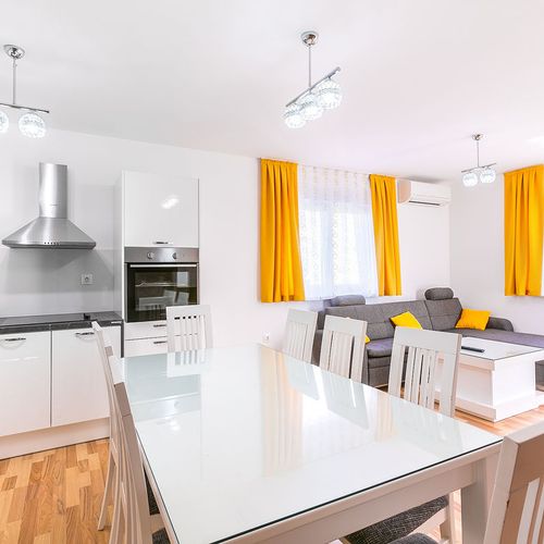 Trip  Apartman pro 6 os. se 3 ložnicemi (s možností přistýlky)