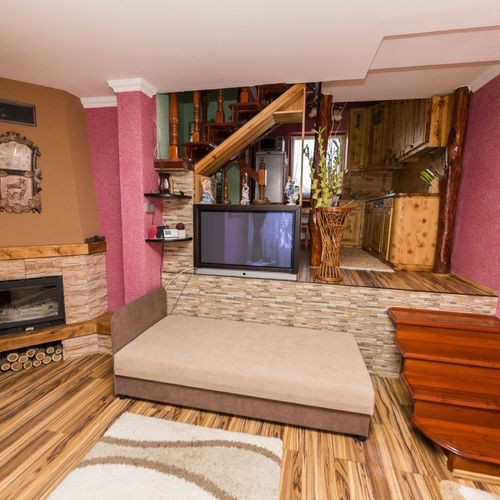 Apartament întreaga unitate cu aer condiționat cu 2 camere pentru 5 pers.