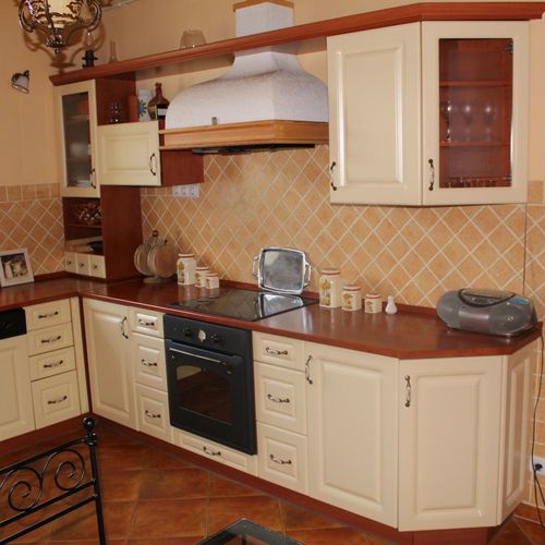 Casă de vară întreaga unitate cu panoramă pentru 15 pers. (se inchirieaza doar integral)