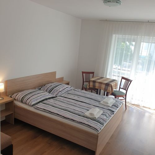 Standard Pokoj s manželskou postelí na poschodí