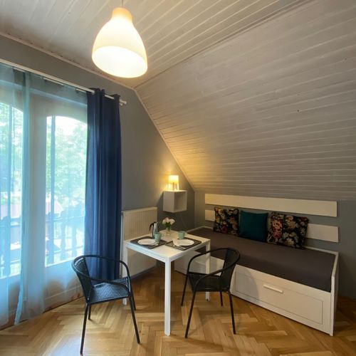 Apartament studio la etaj cu 1 camera pentru 3 pers.