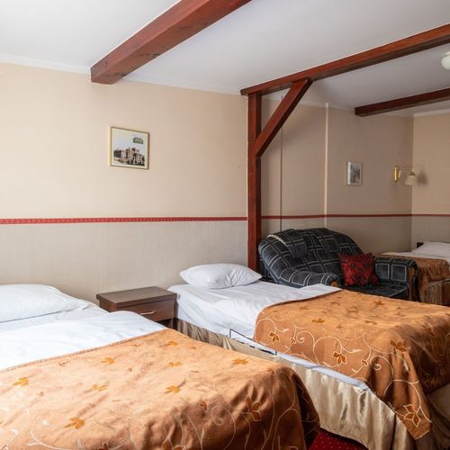 Apartament 4-osobowy z 2 pomieszczeniami sypialnianymi (możliwa dostawka)