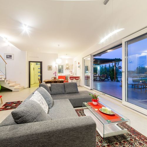 Domek całoroczny 6-osobowy z klimatyzacją z widokiem na morze