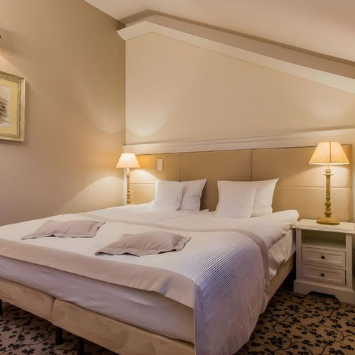 Apartament gold silver cu 1 camera pentru 2 pers.