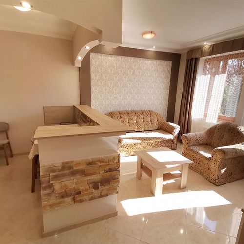 Apartament 4-osobowy Komfort z balkonem z 2 pomieszczeniami sypialnianymi (możliwa dostawka)