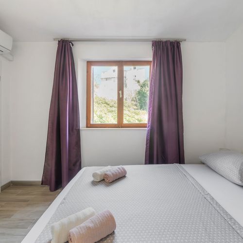 Apartament 3-osobowy z klimatyzacją z widokiem na morze z 1 pomieszczeniem sypialnianym A-13285-a