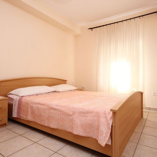 Apartament cu aer condiționat cu terasă cu 1 camera pentru 4 pers. A-10094-a
