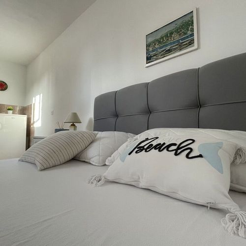 Apartament cu aer condiționat cu terasă cu 1 camera pentru 2 pers. AS-4144-a