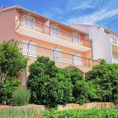 Apartament cu aer condiționat cu vedere spre mare cu 1 camera pentru 2 pers. A-6116-e
