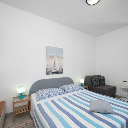 Apartament 2-osobowy z klimatyzacją z widokiem na morze z 1 pomieszczeniem sypialnianym AS-8170-a