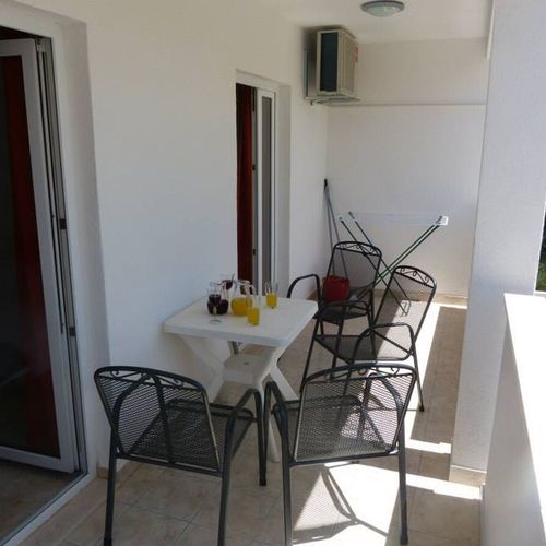 Apartament cu aer condiționat cu vedere spre mare cu 1 camera pentru 4 pers. A-6024-e