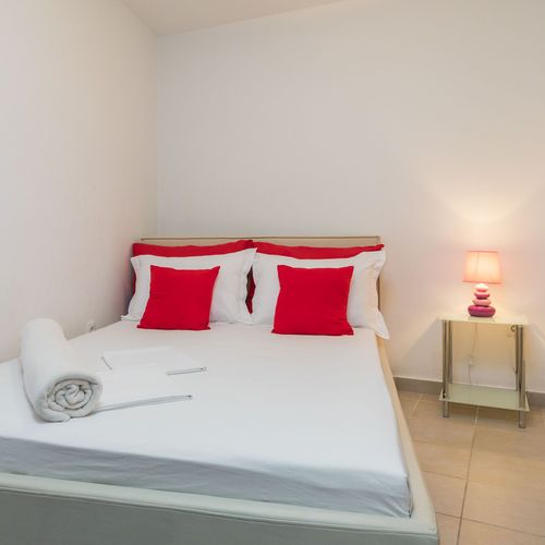 Apartament 2-osobowy z klimatyzacją z tarasem z 1 pomieszczeniem sypialnianym A-978-c