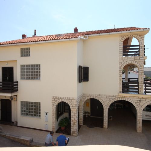 Apartament 4-osobowy z klimatyzacją z widokiem na morze z 1 pomieszczeniem sypialnianym A-6275-d