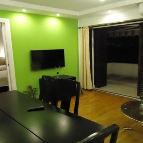 Apartament la etaj cu vedere spre mare cu 1 camera pentru 2 pers.