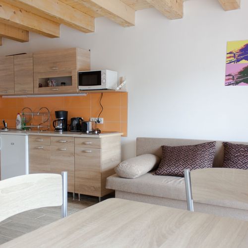 Apartament 6-osobowy na parterze Przyjazny podróżom rodzinnym z 2 pomieszczeniami sypialnianymi