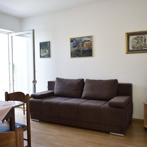 Apartament 2-osobowy na piętrze z widokiem na morze z 1 pomieszczeniem sypialnianym (możliwa dostawka)