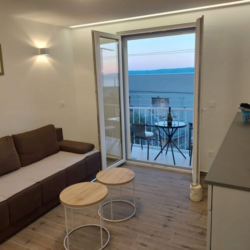 Apartament cu aer condiționat cu balcon cu 1 camera pentru 4 pers. A-13714-a