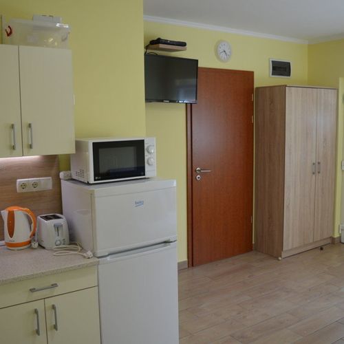 Apartament la parter b cu 2 camere pentru 4 pers.