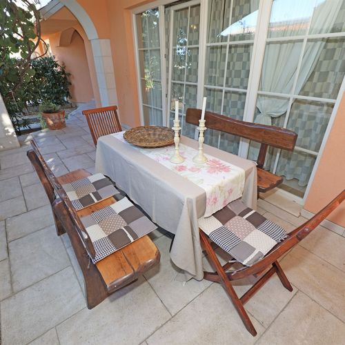 Apartament 6-osobowy z 2 pomieszczeniami sypialnianymi