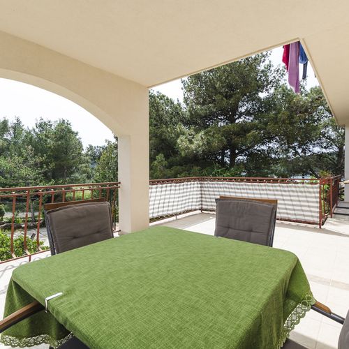 Apartament cu 3 camere pentru 5 pers.