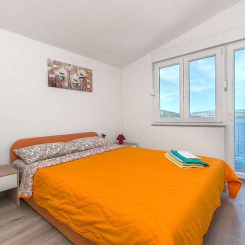 Apartament cu 2 camere pentru 4 pers.