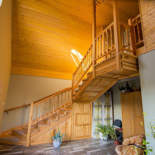 Apartament 4-osobowy na poddaszu z widokiem na dziedziniec