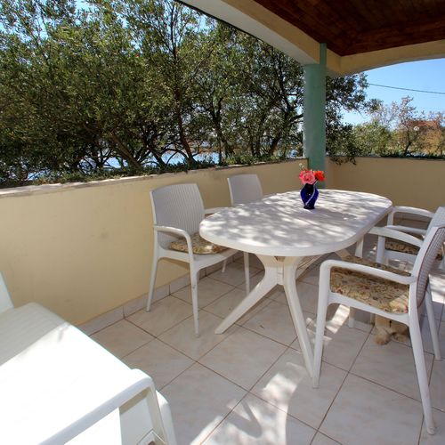 Apartament 4-osobowy z klimatyzacją z widokiem na morze z 1 pomieszczeniem sypialnianym A-4197-a