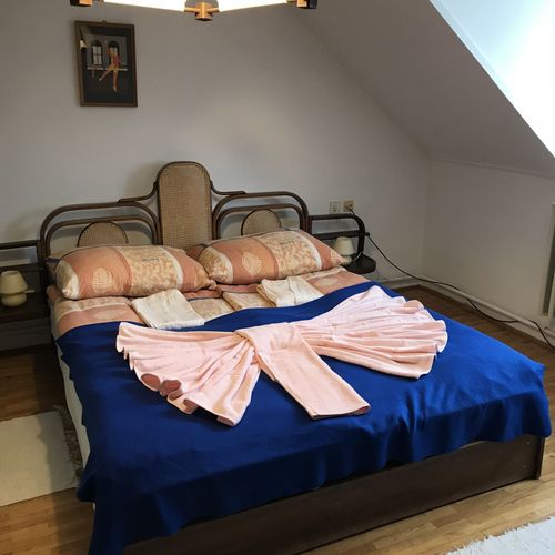 Apartament confort mansardă cu 2 camere pentru 4 pers.