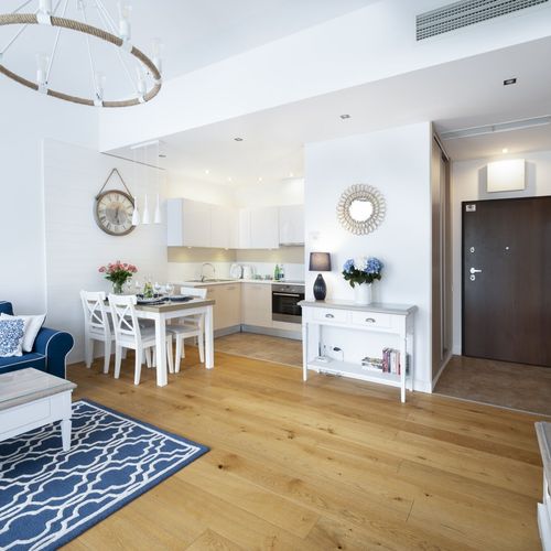 Apartament 4-osobowy Deluxe z widokiem na morze z 2 pomieszczeniami sypialnianymi